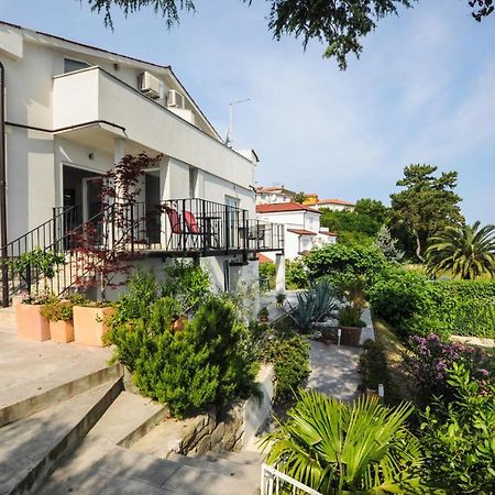 Bellevue Molet Apartments Capodistria Esterno foto