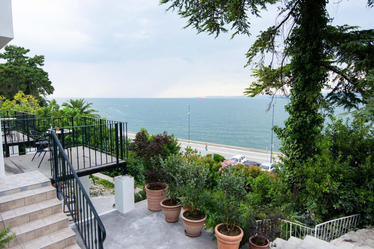 Bellevue Molet Apartments Capodistria Esterno foto