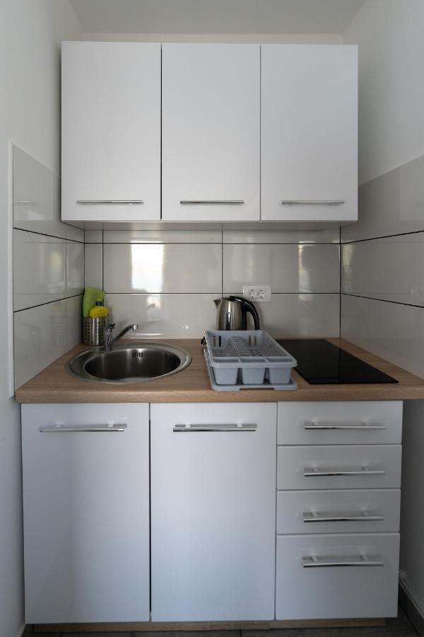 Bellevue Molet Apartments Capodistria Esterno foto