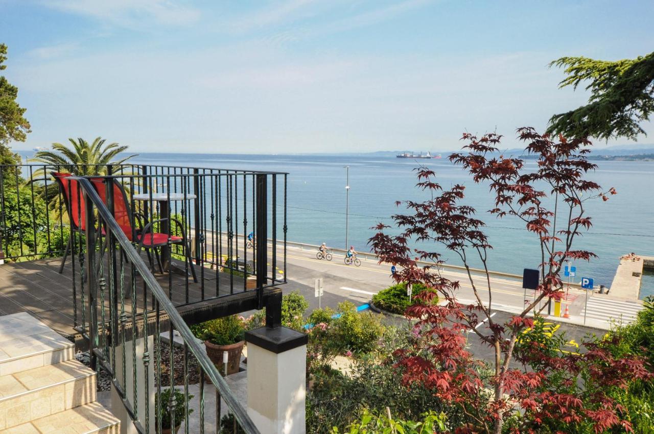 Bellevue Molet Apartments Capodistria Esterno foto