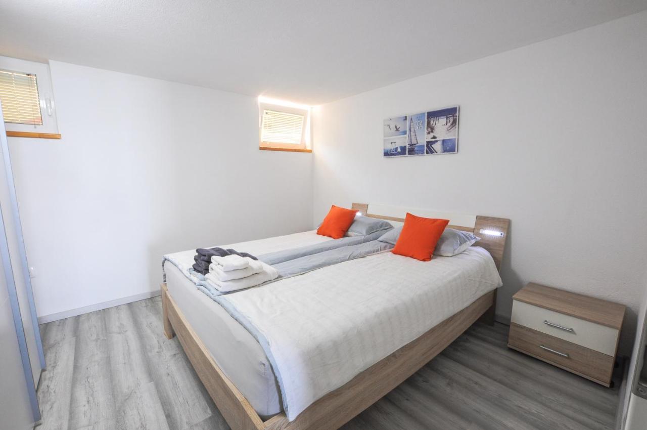 Bellevue Molet Apartments Capodistria Esterno foto