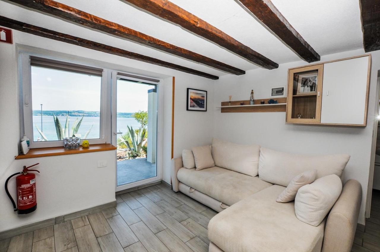 Bellevue Molet Apartments Capodistria Esterno foto