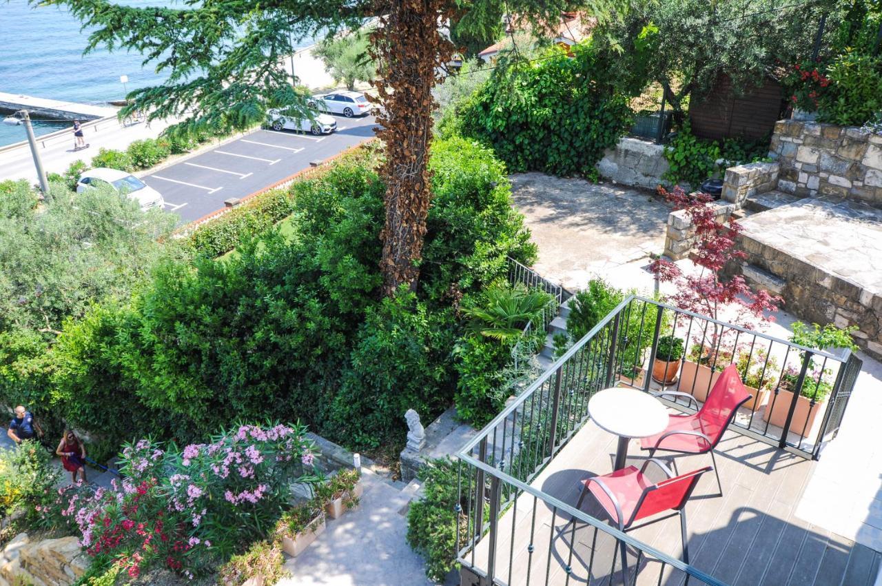Bellevue Molet Apartments Capodistria Esterno foto