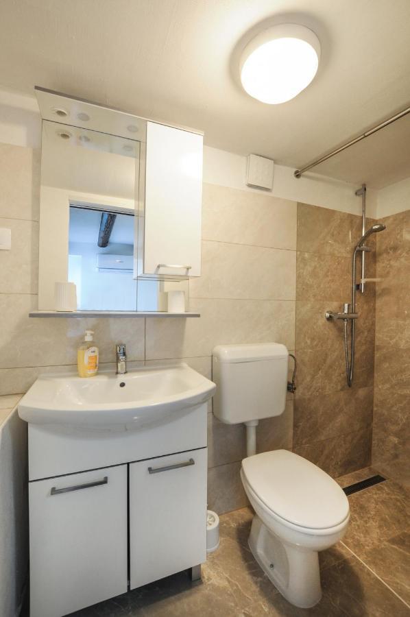 Bellevue Molet Apartments Capodistria Esterno foto