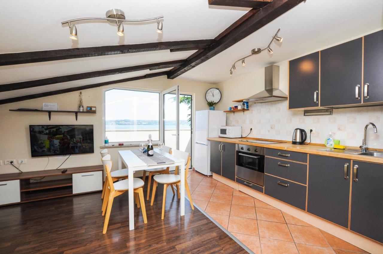 Bellevue Molet Apartments Capodistria Esterno foto